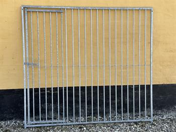 Hundegård, 8 cm balustreelement, bredde 200 cm med låge